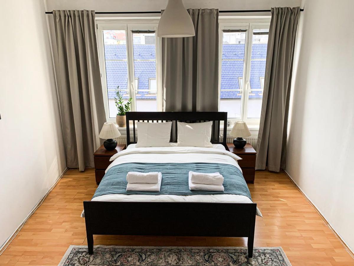 ברטיסלאבה Cozy Downtown City Living מראה חיצוני תמונה